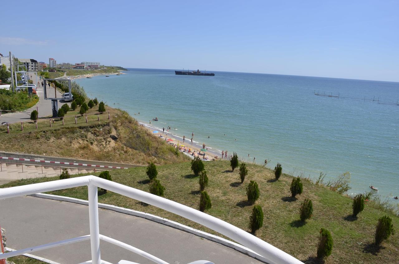 Vila Julia Costinesti Bagian luar foto